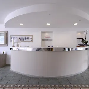 Ambrosio La Corte Otel Olbia